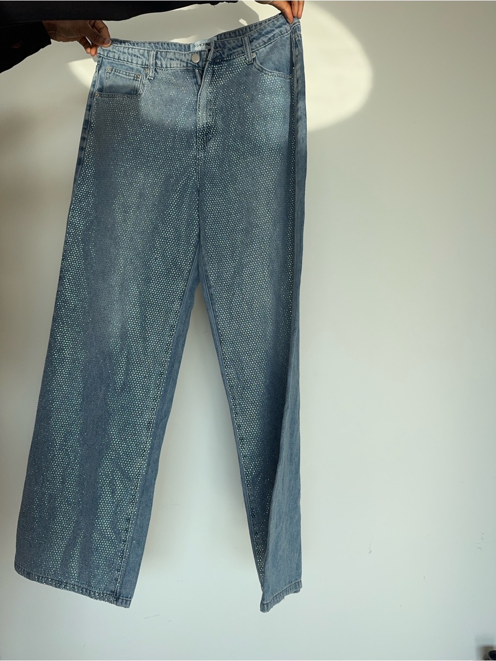 Fashion Nova Women's Light Blue Relaxed Jeans with Subtle Dot Texture
